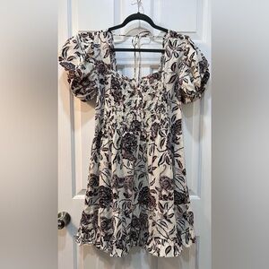 NEW House of Harlow 1960 Ozzie Mini Dress Size L Scalloped Puff Sleeve Floral